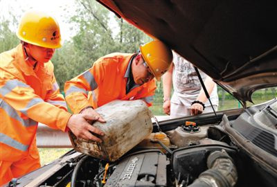 鲁山剑阁道路救援