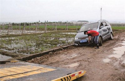 鲁山抚顺道路救援